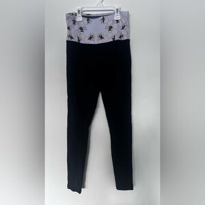 The Bendy Brand Women’s Black and White Bee Print Leggings